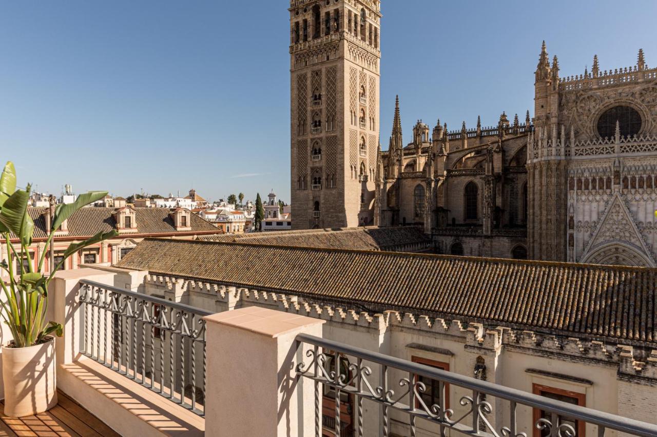 Puerta Catedral Apartments Sevilla Bagian luar foto