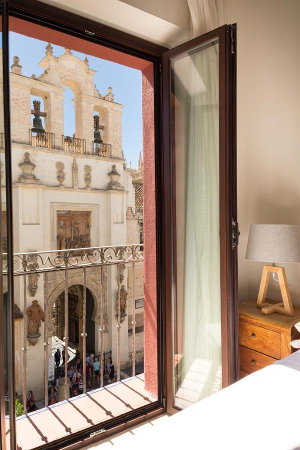 Puerta Catedral Apartments Sevilla Bagian luar foto