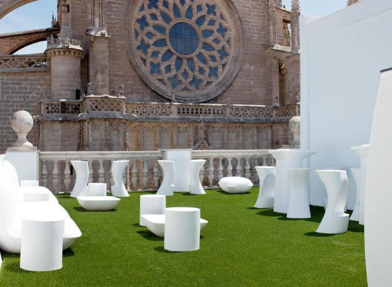 Puerta Catedral Apartments Sevilla Bagian luar foto